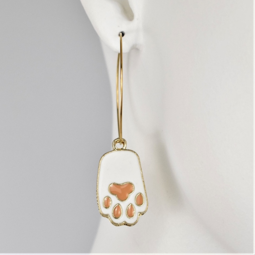 Sweet Toe Beans Hoop and Paw Dangle Earrings